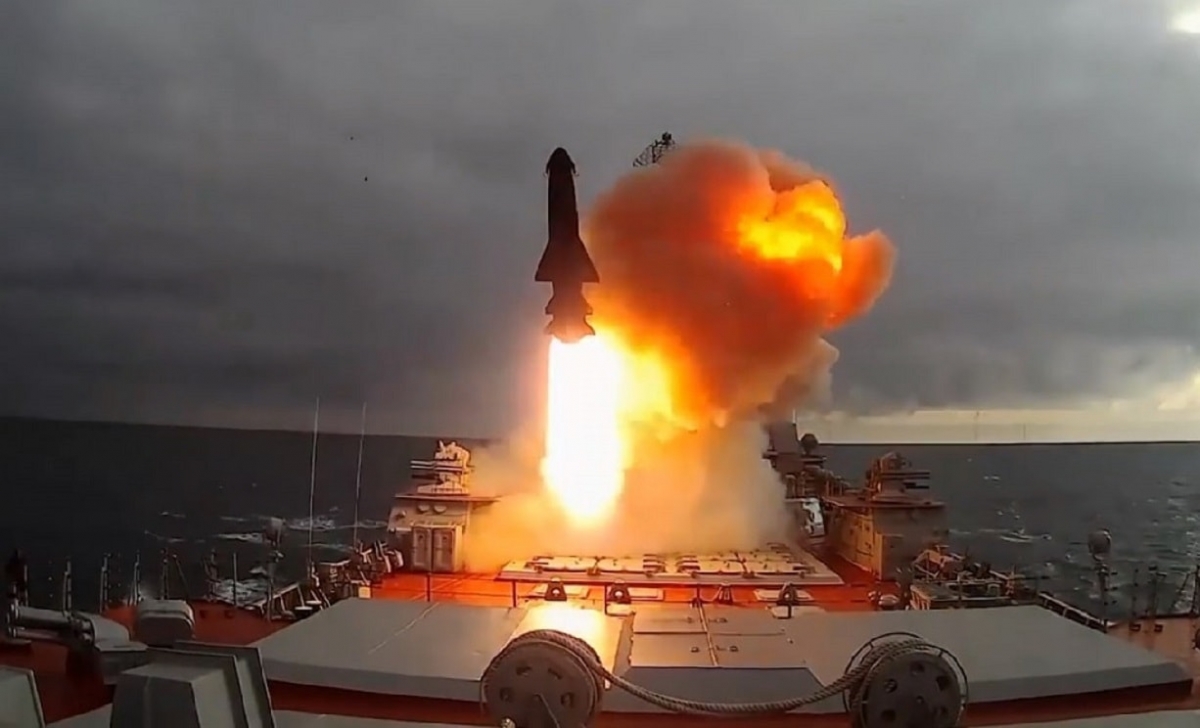 Tên lửa siêu thanh Zircon mới của Nga đang làm “thay đổi cuộc chơi”