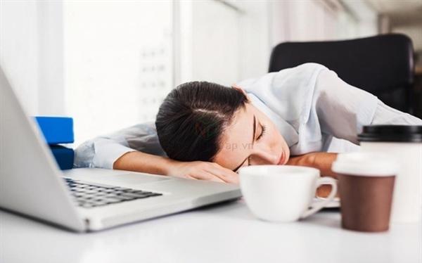 Dân văn phòng ngủ trưa bao nhiêu là đủ để làm việc tỉnh táo hiệu quả ?