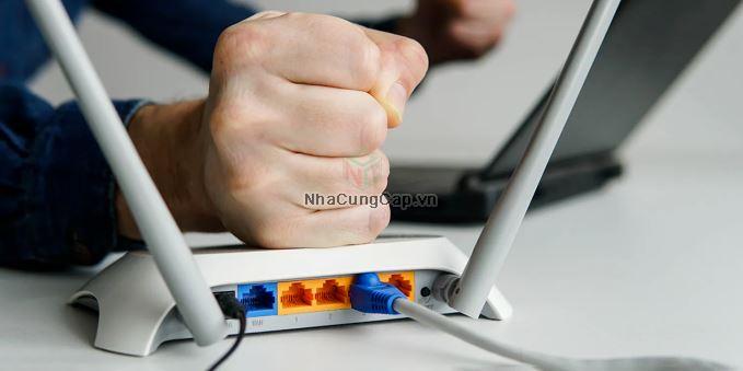 Bộ định Tuyến Mạng Internet Dùng Trong Gia đình