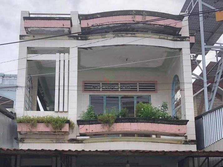 Vì sao nhà không có người ở nhanh xuống cấp?